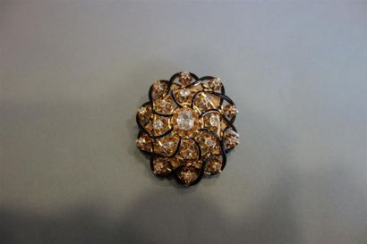 Broche « Rosace » en or jaune 18K (750/oo)...