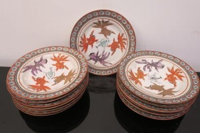 Ensemble d'assiettes à dessert en porcelaine...