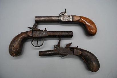 FRANCE. PISTOLET A COFFRE, gravé, détente...