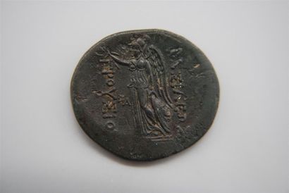 BITHYNIE PRUSIAS I er
BRONZE (A) 28 mm (230-182)...