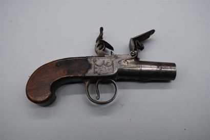 PISTOLET A SILEX, gravé du fabriquant 