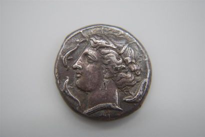 SICILE-SYRACUSE
TETRADRACHME EN ARGENT A/...