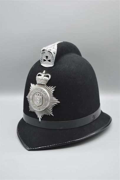 ANGLETERRE. Casque police de BRIGHTON.