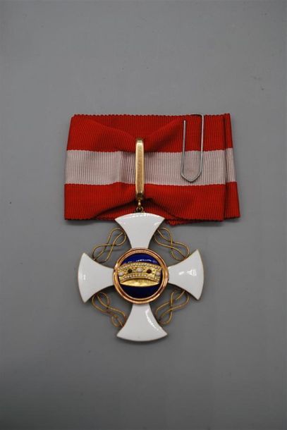 ITALIE. ORDRE DE LA COURONNE, commandeur...