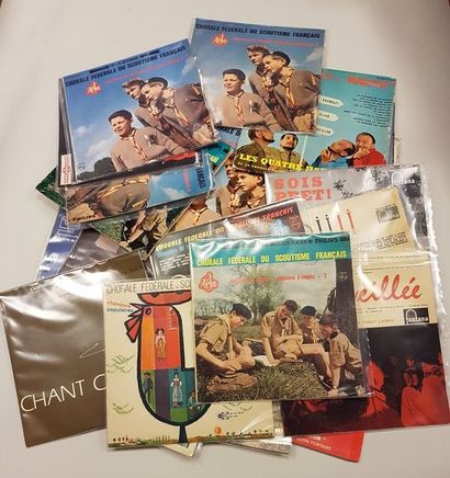 Fort lot de disques liés au scoutisme, environ...