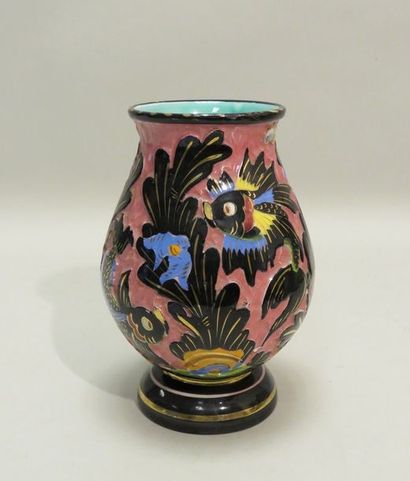 CERDAZUR, MONACO. Vase sur pied en faïence...