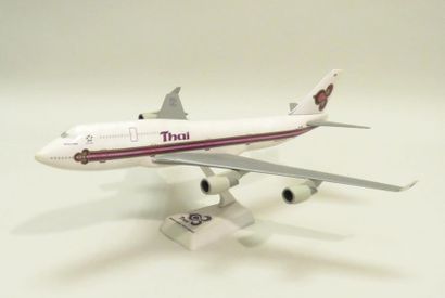 Maquette d'avion en plastique 