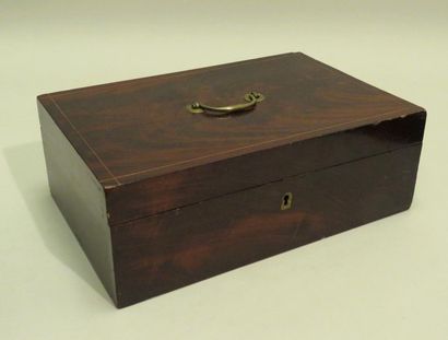Coffret à bijoux en bois. 10 x 30 x 20 cm...