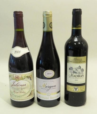 Lot de 3 BTLS, comprenant : -Juliénas, Henri...