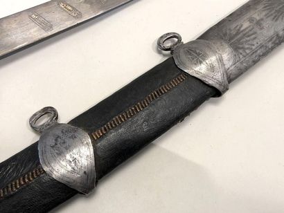Sabre ottoman, garde en fer, poignée en bois,...