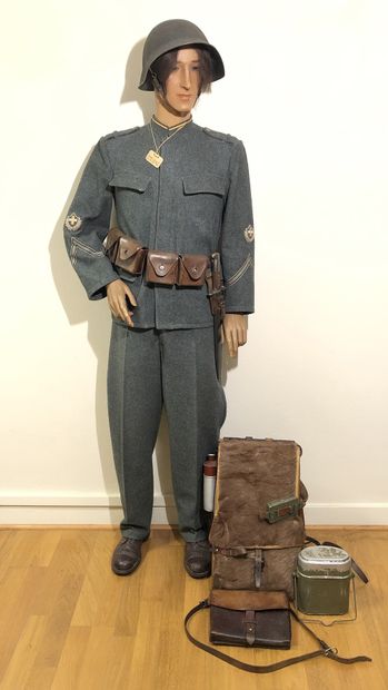 Important mannequin de fantassin suisse au...