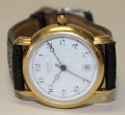 YEMA
Montre pour dame en plaqué-or jaune...