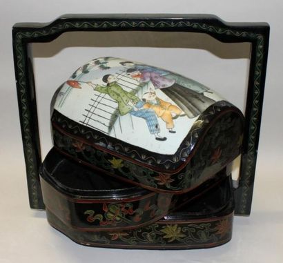 Coffret à pique-nique quadripode en carton...
