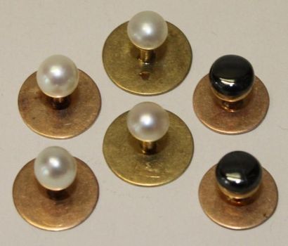 Lot de trois paires de boutons de manchettes...