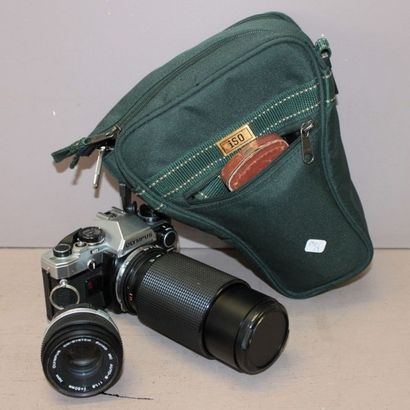 OLYMPUS. Appareil photo avec sacoche + I...