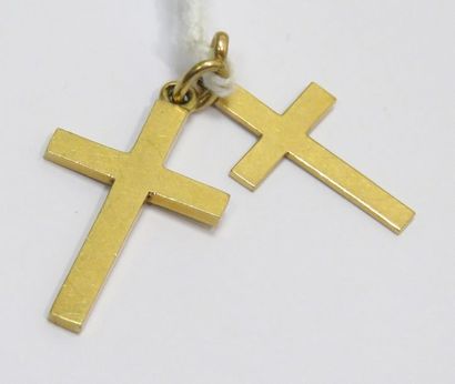 Lot de deux pendentifs 