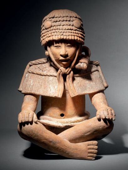YOUNG DIGNITARY SITTING Culture Veracruz,...