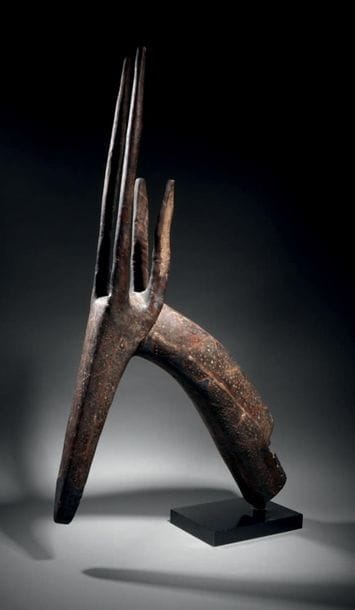 KURUMBA CREST, BURKINA FASO
Wood with dark...