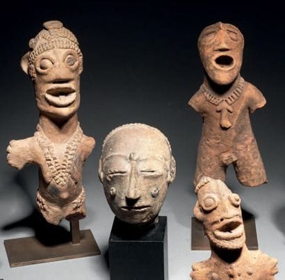 LOT OF TWO STATUETTES KOMA, GHANA
Terracotta...