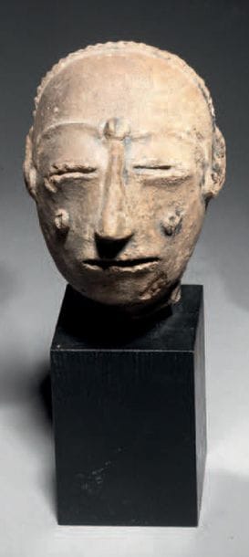 KRINJABO HEAD, IVORY
SIDE Terracotta with...