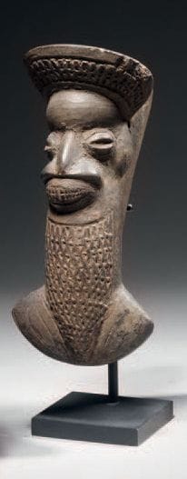 LOT OF TWO PIPES BAMILEKE,
CAMEROON
Terracotta...