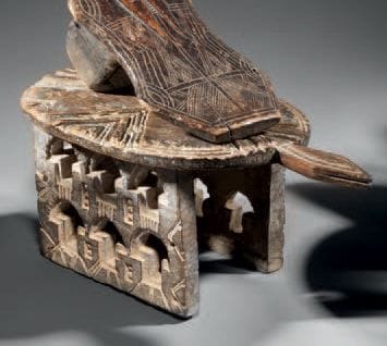 BOZO SEAT, MALI
Wood with brown patina, metal
H....