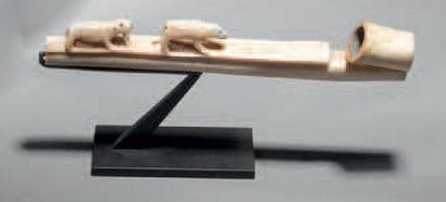 *INSTRUMENT IN PIPE
SHAPE FORM Early 20th...
