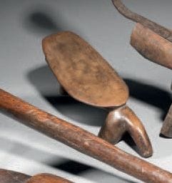 PETIT TABOURET MOSSI (?), BURKINA FASO
Bois...