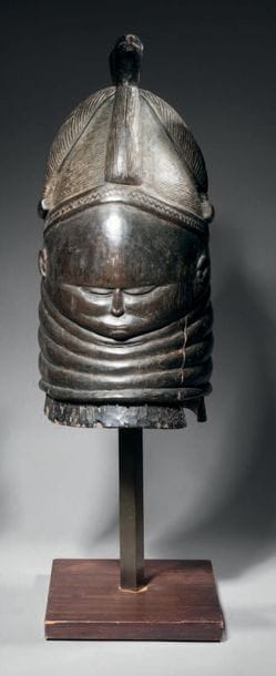 MASQUE SOWEI MENDE,
SIERRA LEONE
Bois dur...