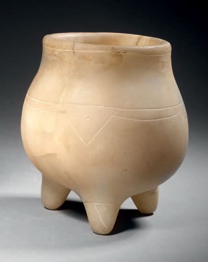 VASE TRIPODE A PANSE GLOBULAIRE
CULTURE TEOTIHUACAN,...