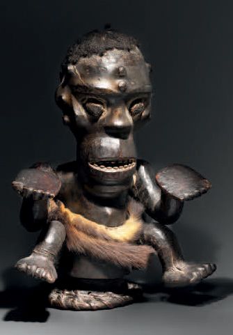 *DANCING CREST, ANCESTOR'S FIGURE N'CHIVIE,...