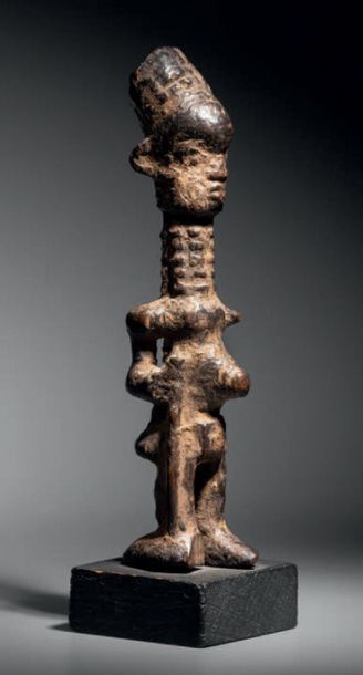 STATUETTE BENA LULUA, DEMOCRATIC REPUBLIC...