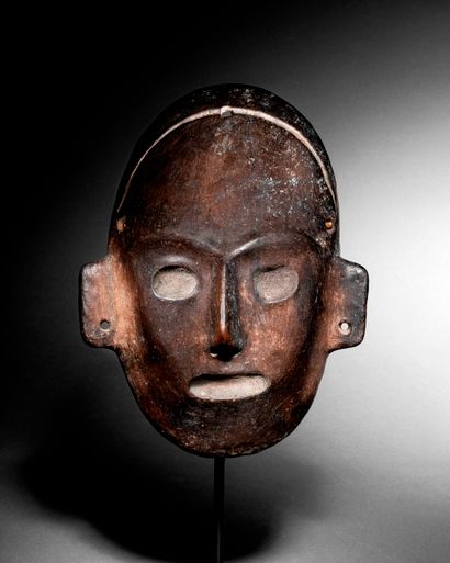 
? MASQUE ANTHROPOMORPHE

CULTURE COLIMA,...