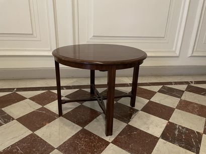 Dans le goût de Joseph HOFFMANN

Coffee table
The...