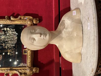 
Buste de jeune fille

En plâtre

H. 44 ...