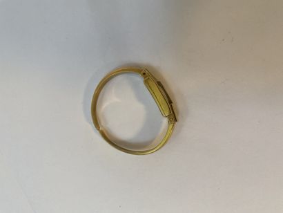 Strap Ladies' watch with 750°/°° gold opening...