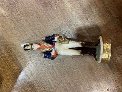 
Ensemble de deux cavaliers

En porcelaine...
