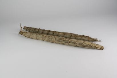 Deux éléments de feuilles tressées
L. 48...