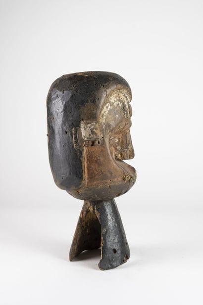 Cimier M'Boshi, RDC
Bois polychrome
H. 33...