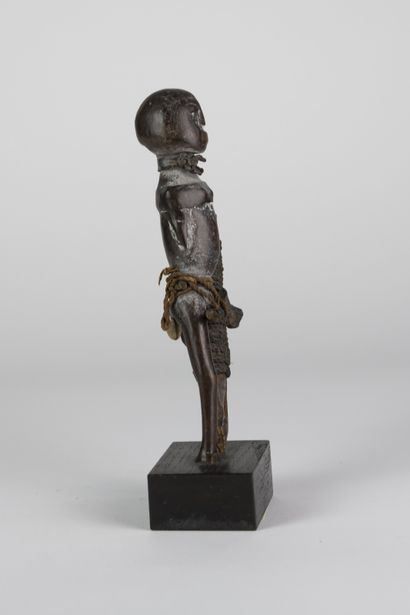 Fétiche Fon, figure masculine debout, Bénin
Bois,...