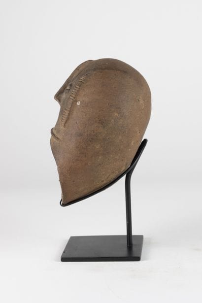 Tête Nupe, Nigeria
Terre cuite
H. 17,5 c...