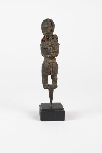 Fétiche Fon, Bénin
Bois, fibres
H. 18 cm