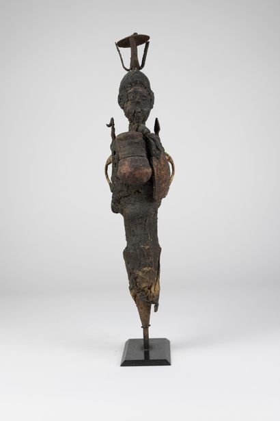 Fétiche Fon, figure debout, Bénin
Bois, métal,...