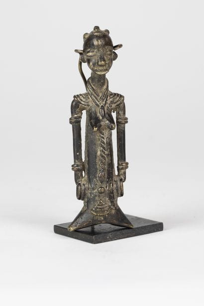 Sifflet anthropomorphe
Bronze
H. 11 cm