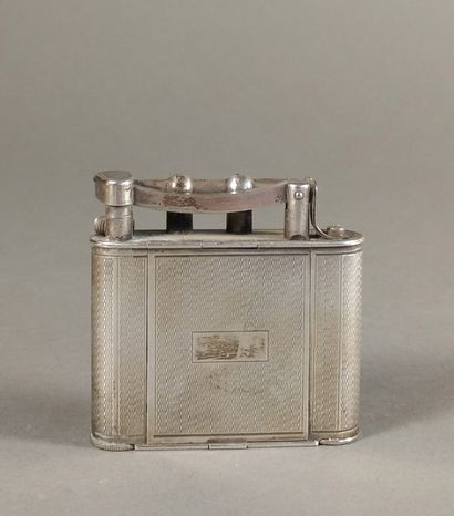 
Lot composed of 2 lighters of the brand...