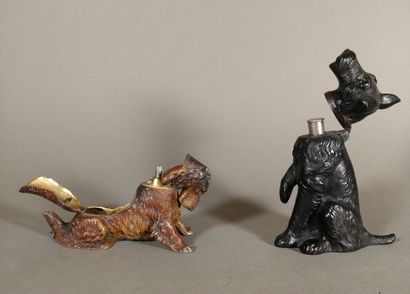 Set of two polychrome regula friction table...