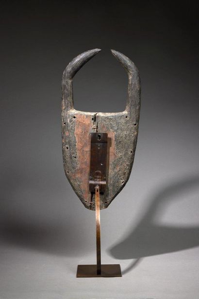 Toma mask
Liberia
Wood
H. 59,5 cm
Provenance...