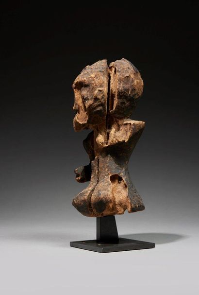 Statue Mambila Nigéria
Bois
H. 21 cm
Provenance...