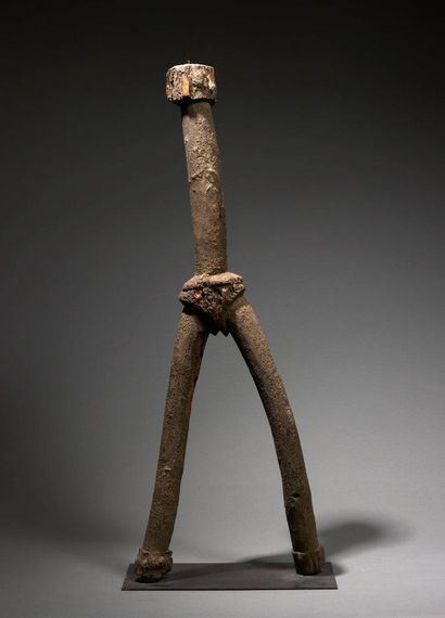 Statue Dagari
Burkina Faso
Bois, H. 87 cm
Provenance...