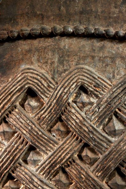 Yoruba door
Nigeria
Wood
H. 129 cm
Rare Yoruba...